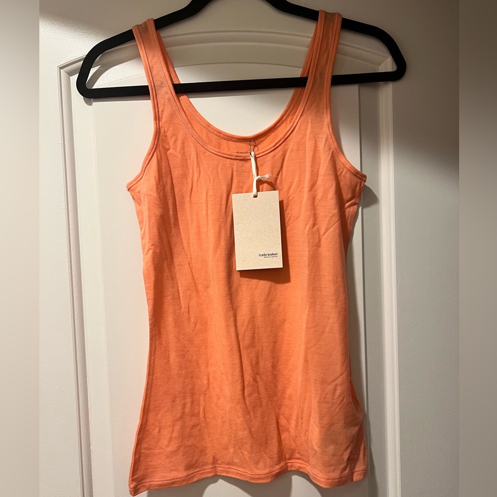 Women’s merino wool tank